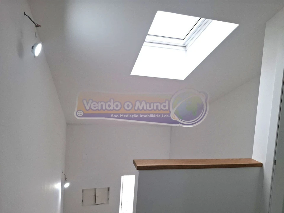 Moradia T2 para Venda em Benavente Foto 11