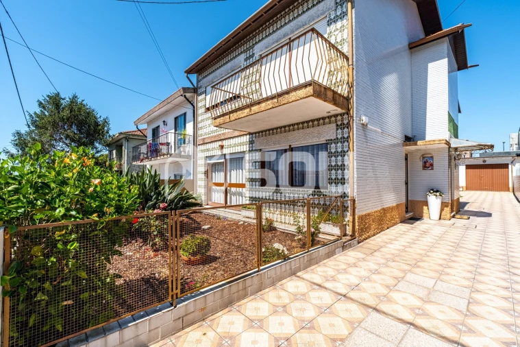 Apartamento T2 para Venda em Custóias, Leça do Balio e Guifões Foto 16