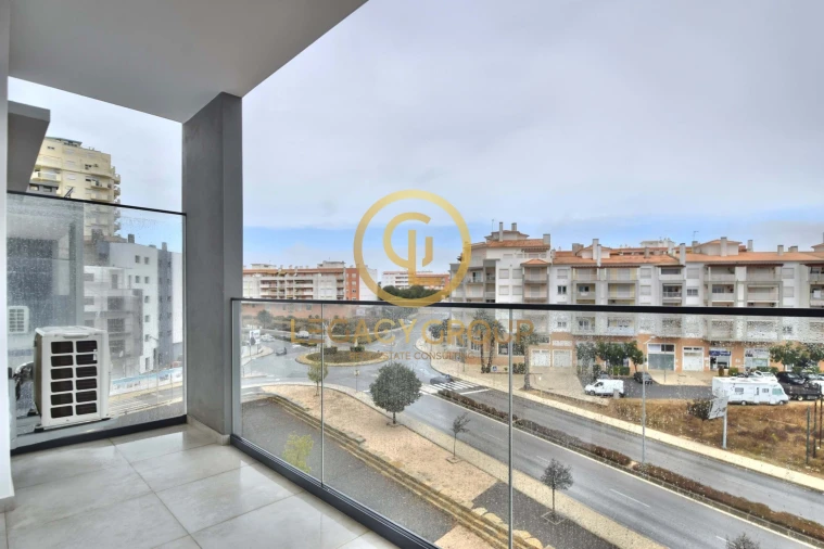 Apartamento T2 para Venda em Armação de Pera Foto 8