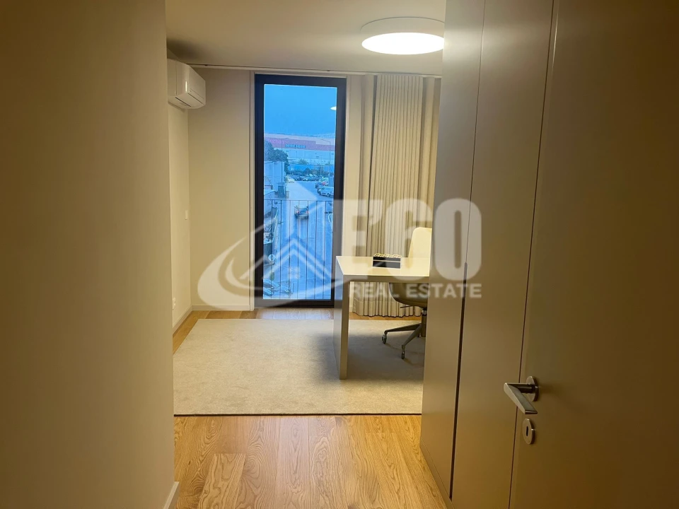 Apartamento T3 para Venda em Santa Marinha e São Pedro da Afurada Foto 12