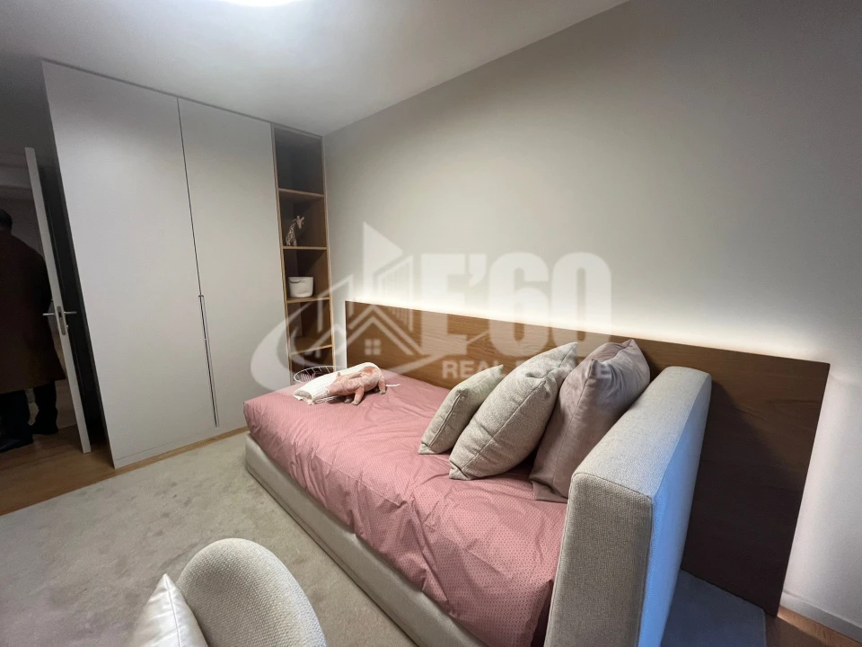 Apartamento T3 para Venda em Santa Marinha e São Pedro da Afurada Foto 17