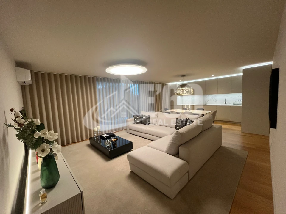 Apartamento T1 para Venda em Santa Marinha e São Pedro da Afurada Foto 5