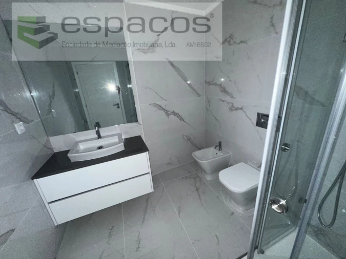 Apartamento T3 para Venda em Castelo Branco Foto 7