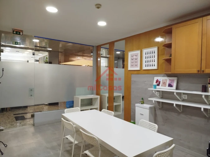 Loja para Arrendamento em Lumiar Foto 5