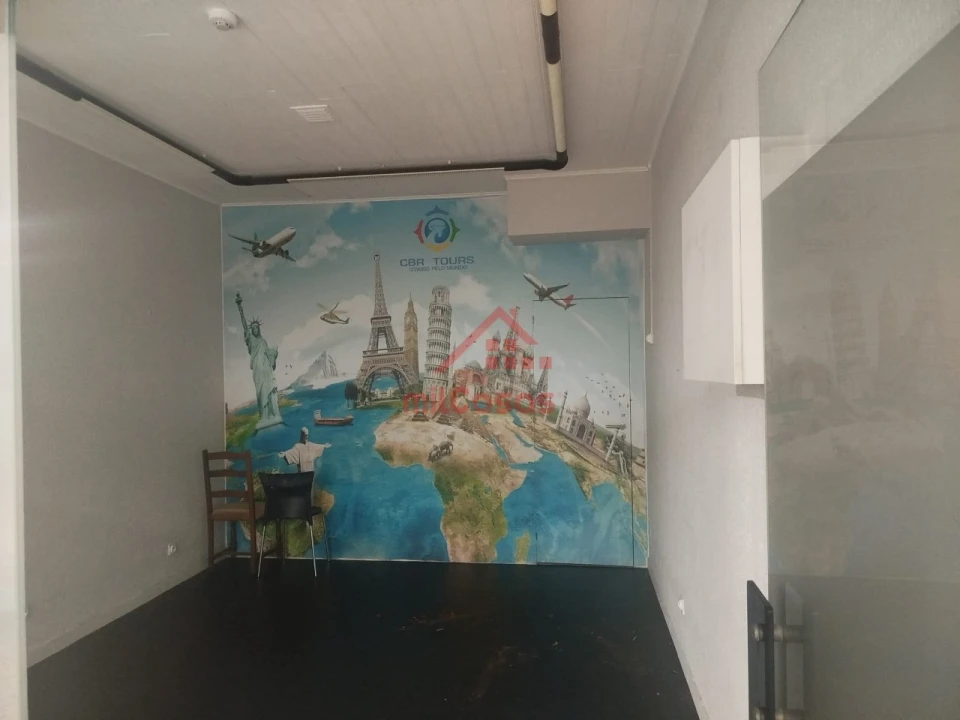 Loja para Arrendamento em Lumiar Foto 3