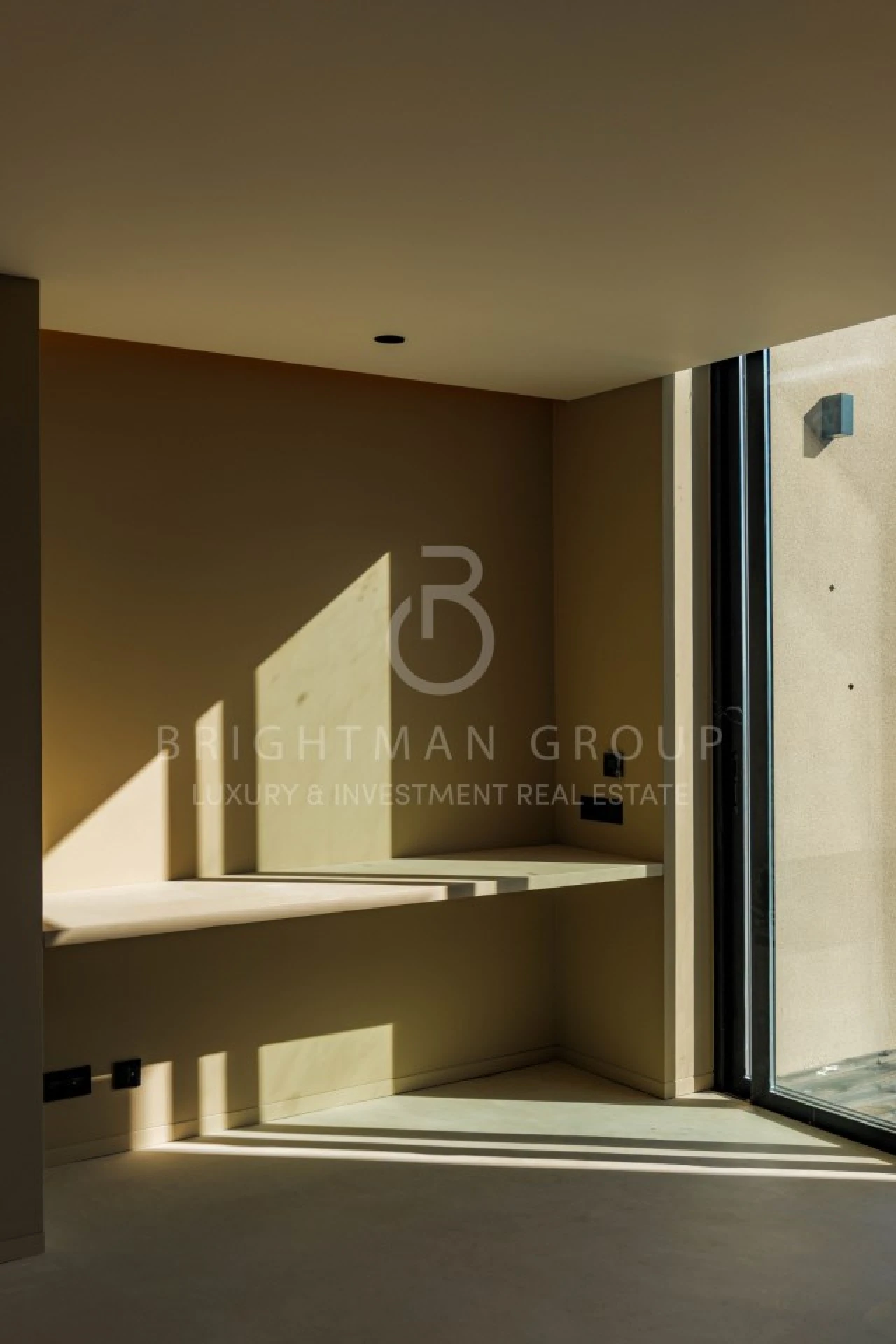 Moradia T7 para Venda em Porto Covo Foto 8