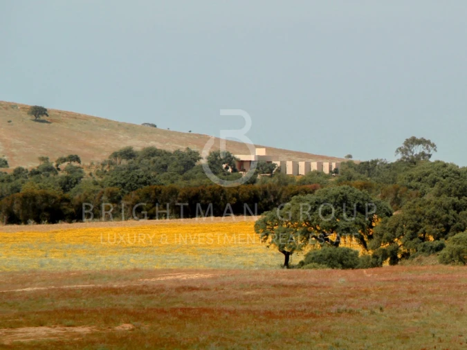 Moradia T7 para Venda em Porto Covo Foto 11