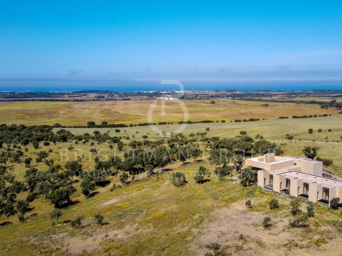 Moradia T7 para Venda em Porto Covo Foto 13