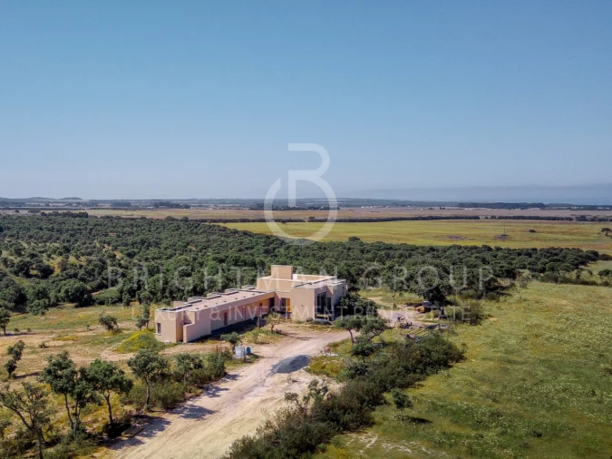 Moradia T7 para Venda em Porto Covo Foto 37