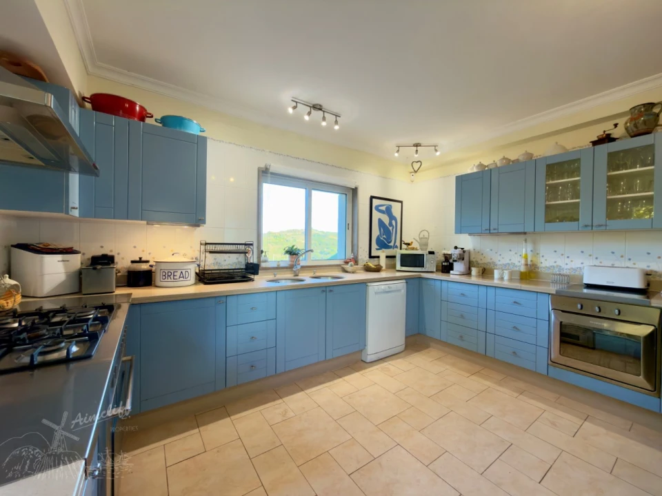 Moradia T4 para Venda em Santa Catarina da Fonte do Bispo Foto 2