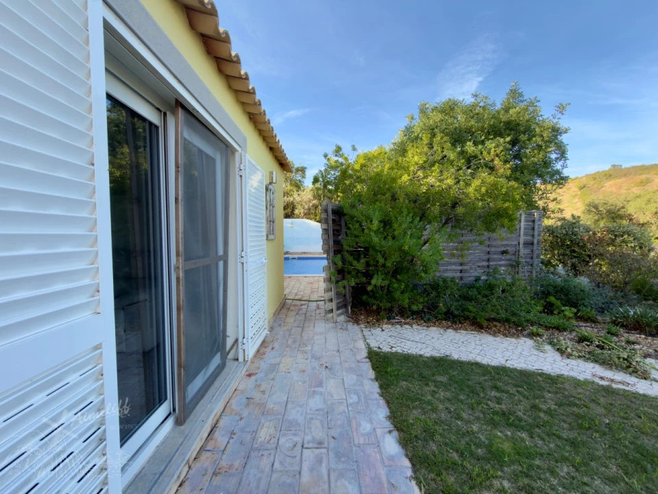 Moradia T4 para Venda em Santa Catarina da Fonte do Bispo Foto 39