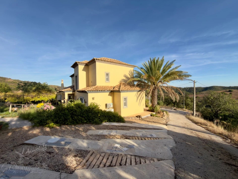 Moradia T4 para Venda em Santa Catarina da Fonte do Bispo Foto 43