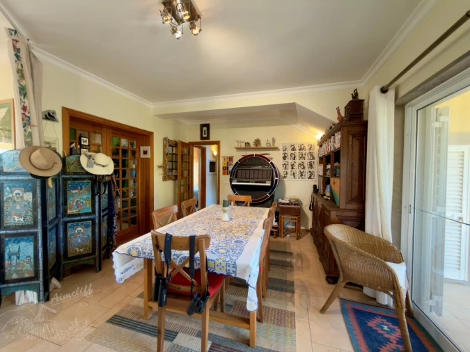 Moradia T4 para Venda em Santa Catarina da Fonte do Bispo Foto 5