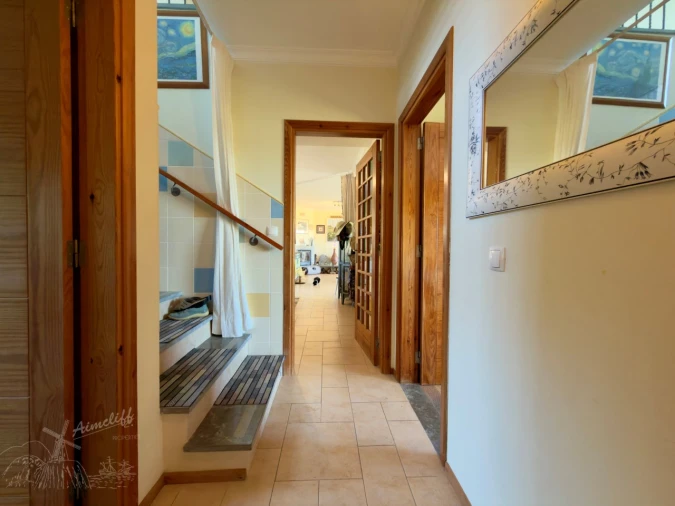 Moradia T4 para Venda em Santa Catarina da Fonte do Bispo Foto 9