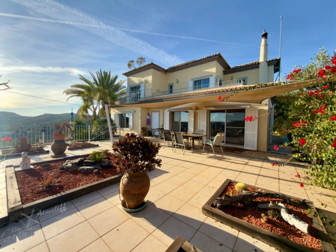 Moradia T4 para Venda em Santa Catarina da Fonte do Bispo Foto 29