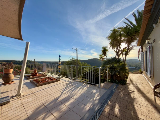 Moradia T4 para Venda em Santa Catarina da Fonte do Bispo Foto 46