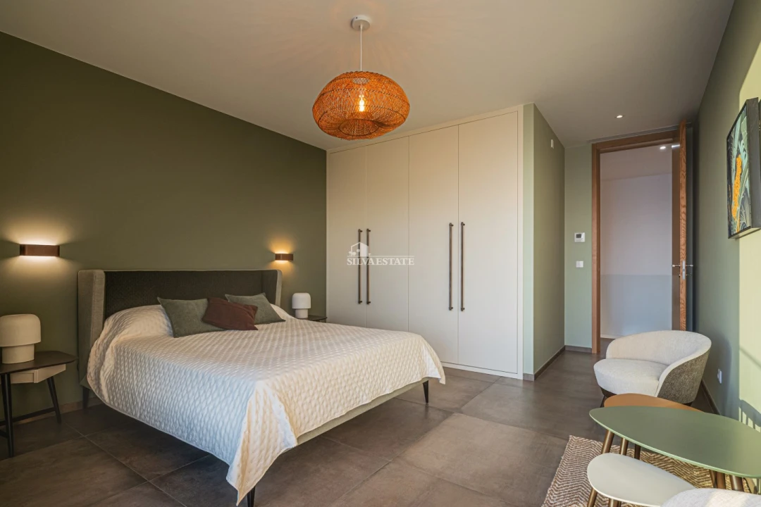 Moradia T5 para Venda em Arco da Calheta Foto 65