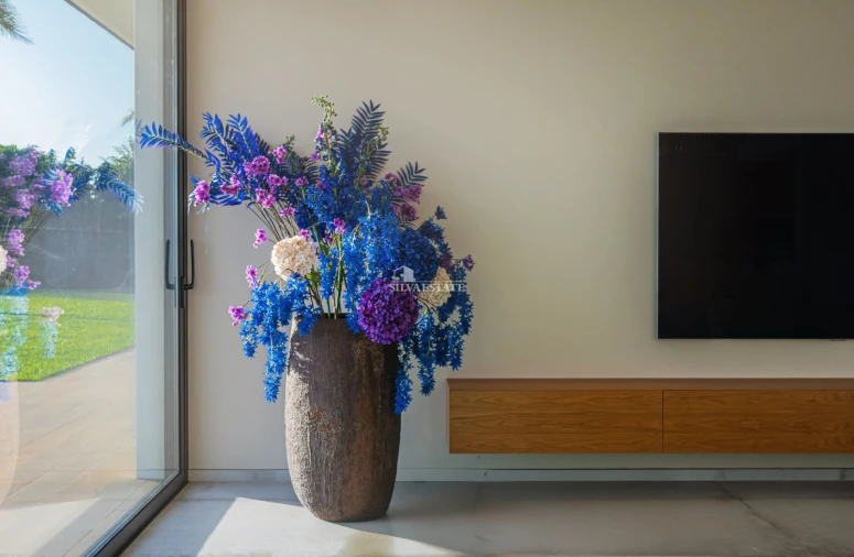 Moradia T5 para Venda em Arco da Calheta Foto 16