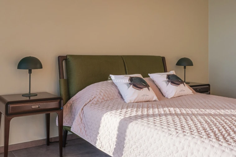 Moradia T5 para Venda em Arco da Calheta Foto 45