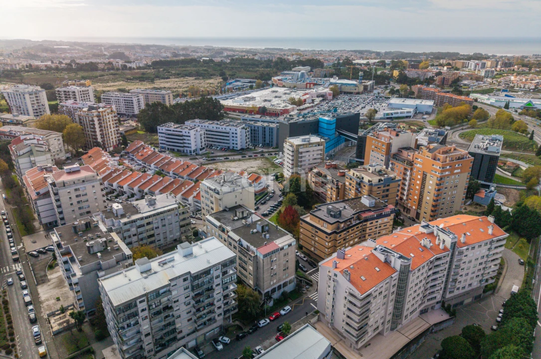 Moradia T6 para Venda em Mafamude e Vilar do Paraíso Foto 60