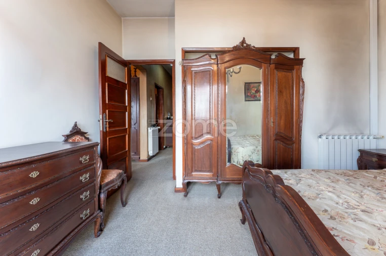 Moradia T6 para Venda em Mafamude e Vilar do Paraíso Foto 9