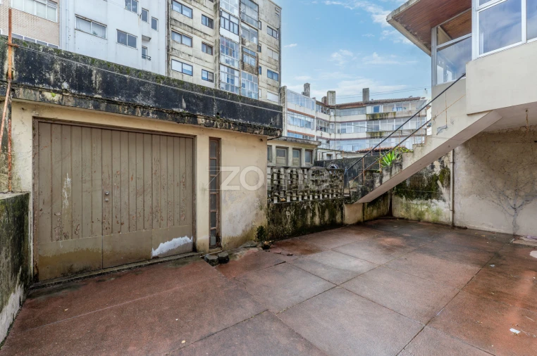 Moradia T6 para Venda em Mafamude e Vilar do Paraíso Foto 51