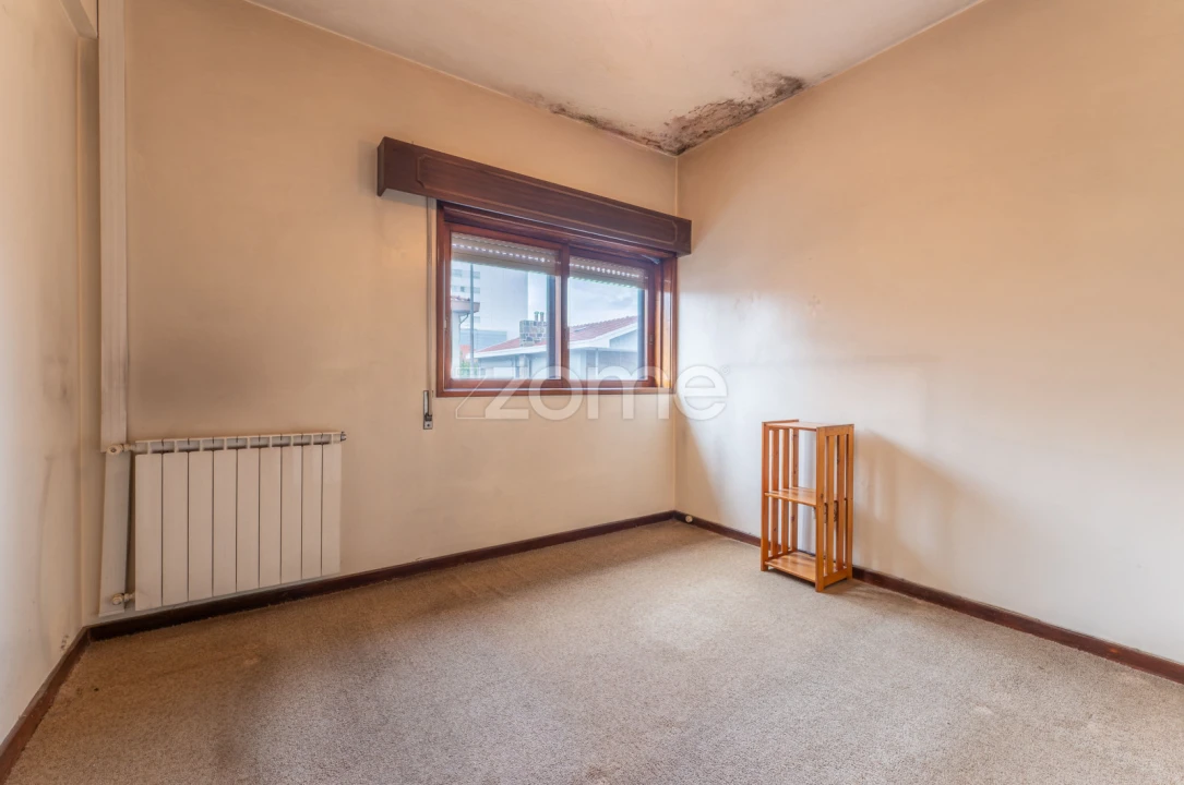 Moradia T6 para Venda em Mafamude e Vilar do Paraíso Foto 17