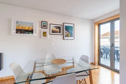 Apartamento T1 para Arrendamento em Paranhos