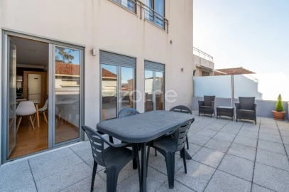 Apartamento T1 para Arrendamento em Paranhos