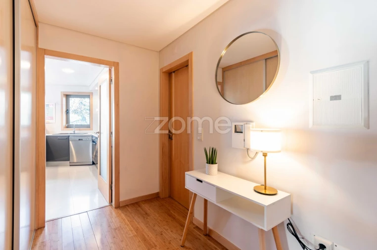 Apartamento T1 para Arrendamento em Paranhos Foto 21