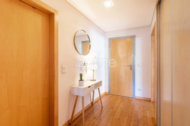 Apartamento T1 para Arrendamento em Paranhos Foto 24