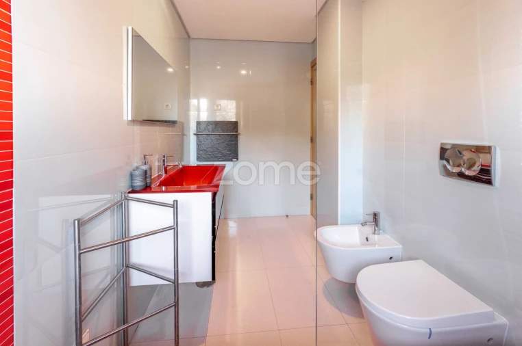Apartamento T1 para Arrendamento em Paranhos Foto 20