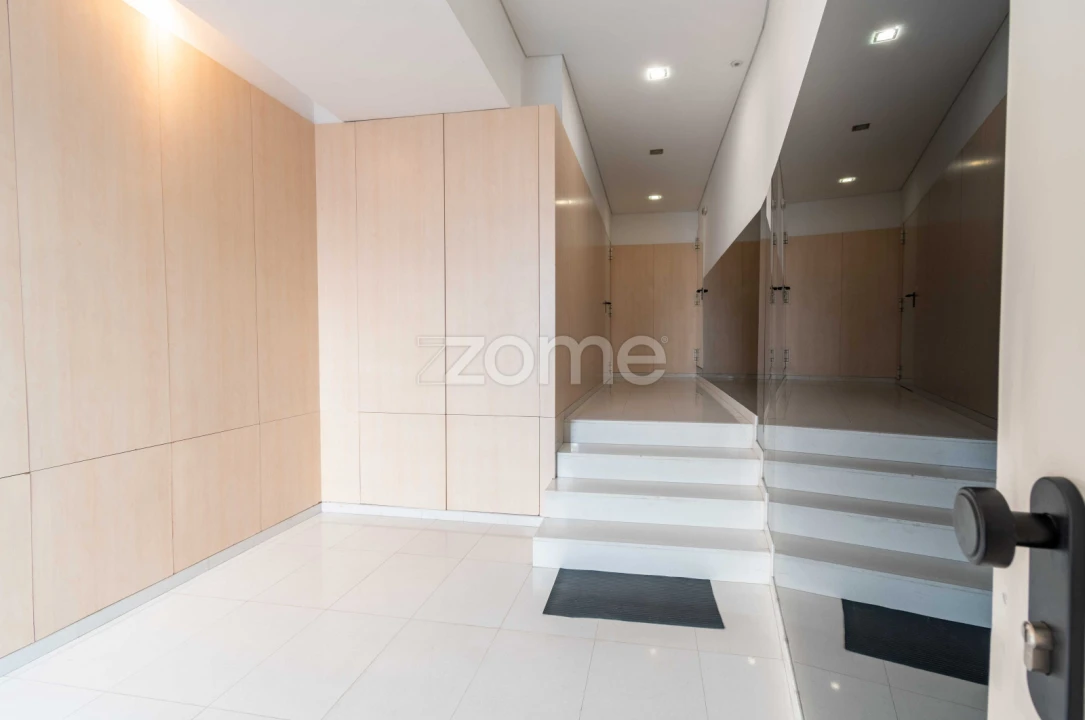 Apartamento T1 para Arrendamento em Paranhos Foto 26