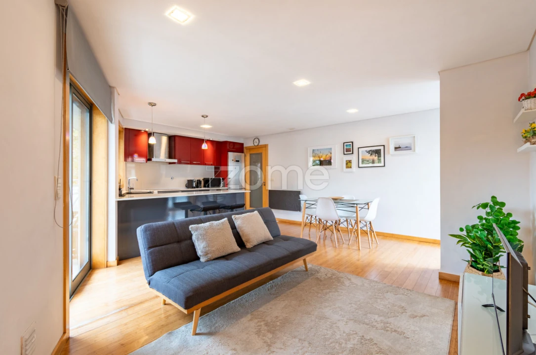 Apartamento T1 para Arrendamento em Paranhos Foto 3