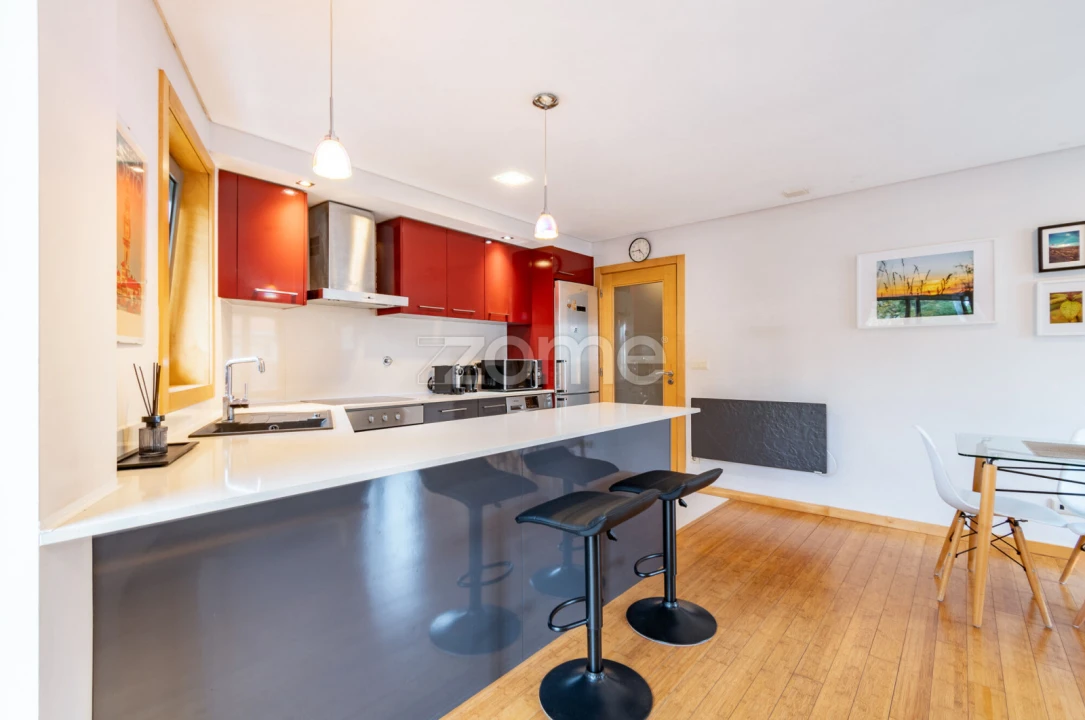 Apartamento T1 para Arrendamento em Paranhos Foto 14