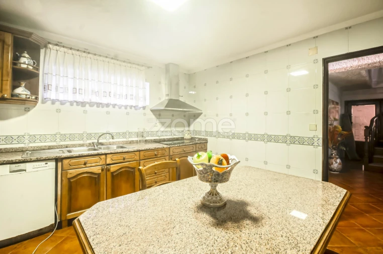 Moradia T5 para Venda em Gondomar (São Cosme), Valbom e Jovim Foto 75