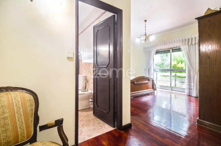 Moradia T5 para Venda em Gondomar (São Cosme), Valbom e Jovim Foto 48