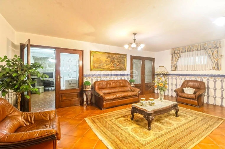 Moradia T5 para Venda em Gondomar (São Cosme), Valbom e Jovim Foto 67