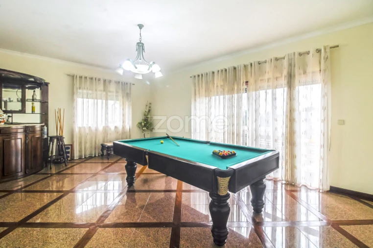 Moradia T5 para Venda em Gondomar (São Cosme), Valbom e Jovim Foto 13