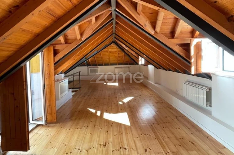 Apartamento T3 para Venda em Santa Maria Maior Foto 2