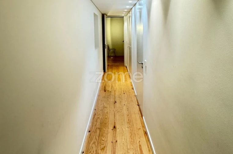 Apartamento T3 para Venda em Santa Maria Maior Foto 14