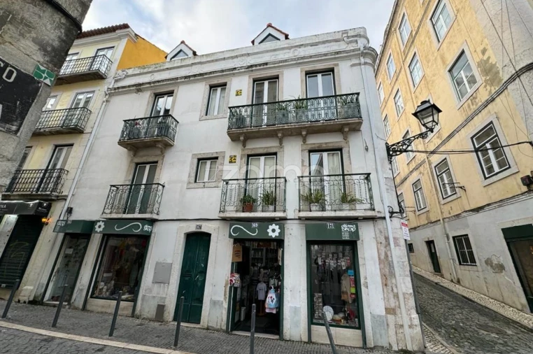 Apartamento T3 para Venda em Santa Maria Maior Foto 18