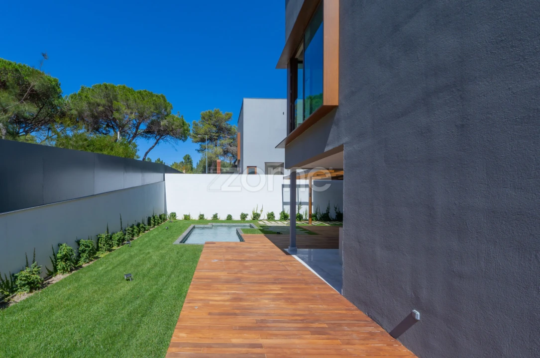 Moradia T4 para Venda em Cascais e Estoril Foto 39