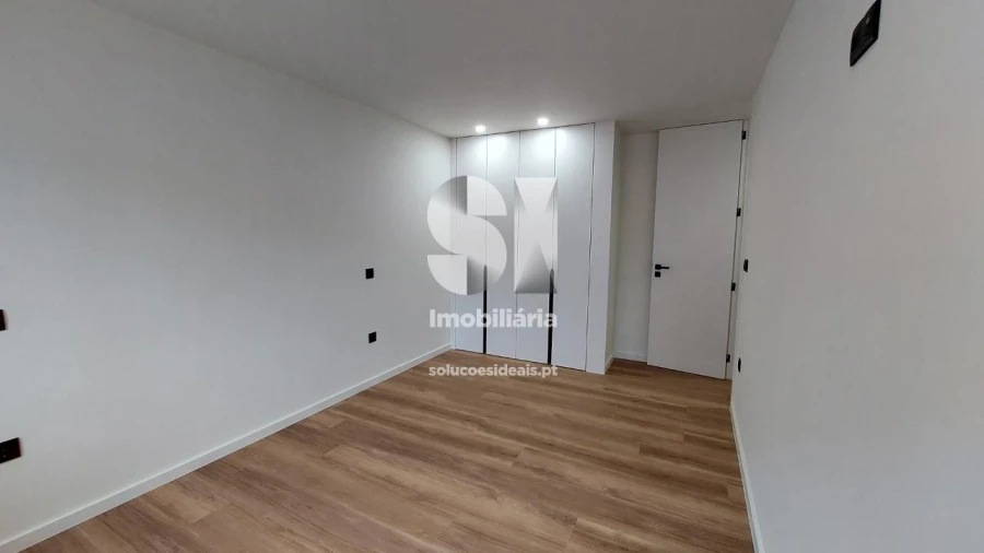 Apartamento T3 para Venda em Póvoa de Varzim, Beiriz e Argivai Foto 13