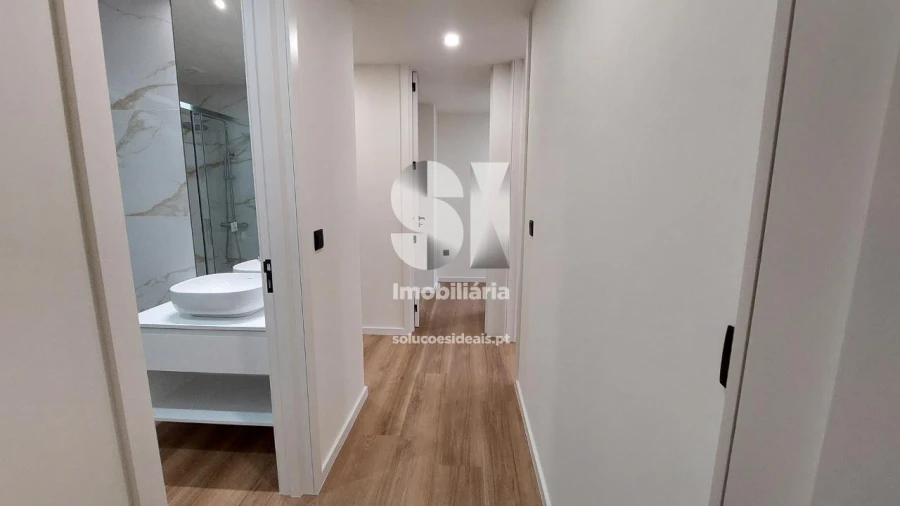 Apartamento T3 para Venda em Póvoa de Varzim, Beiriz e Argivai Foto 5