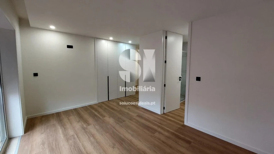 Apartamento T3 para Venda em Póvoa de Varzim, Beiriz e Argivai Foto 7