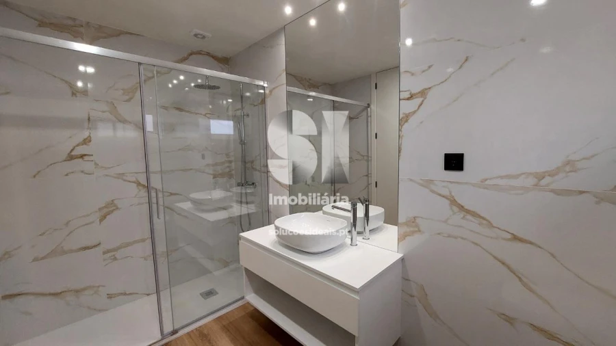 Apartamento T3 para Venda em Póvoa de Varzim, Beiriz e Argivai Foto 9