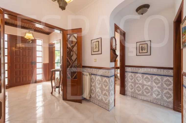 Moradia T5 para Venda em Barcarena Foto 42