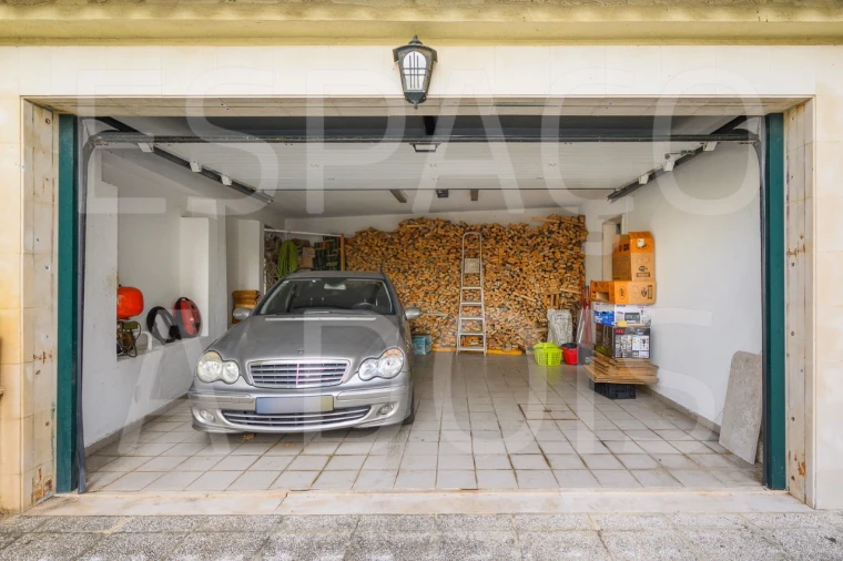 Moradia T5 para Venda em Barcarena Foto 104