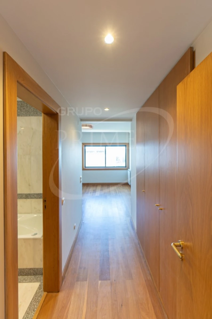Apartamento T4 para Arrendamento em Aldoar, Foz do Douro e Nevogilde Foto 10